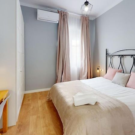 Bright Flat Rosaleda Apartment Malaga Luaran gambar