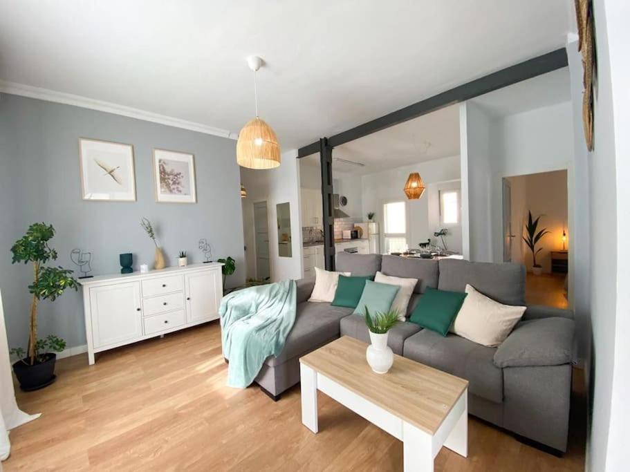 Bright Flat Rosaleda Apartment Malaga Luaran gambar